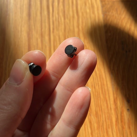 Earring pack - Picture 3 of 6